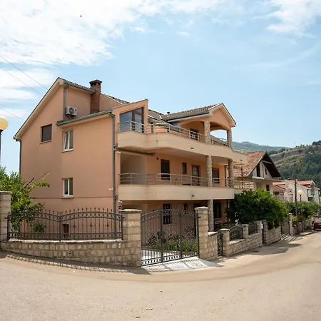 Апартаменты Apartman Trebinje